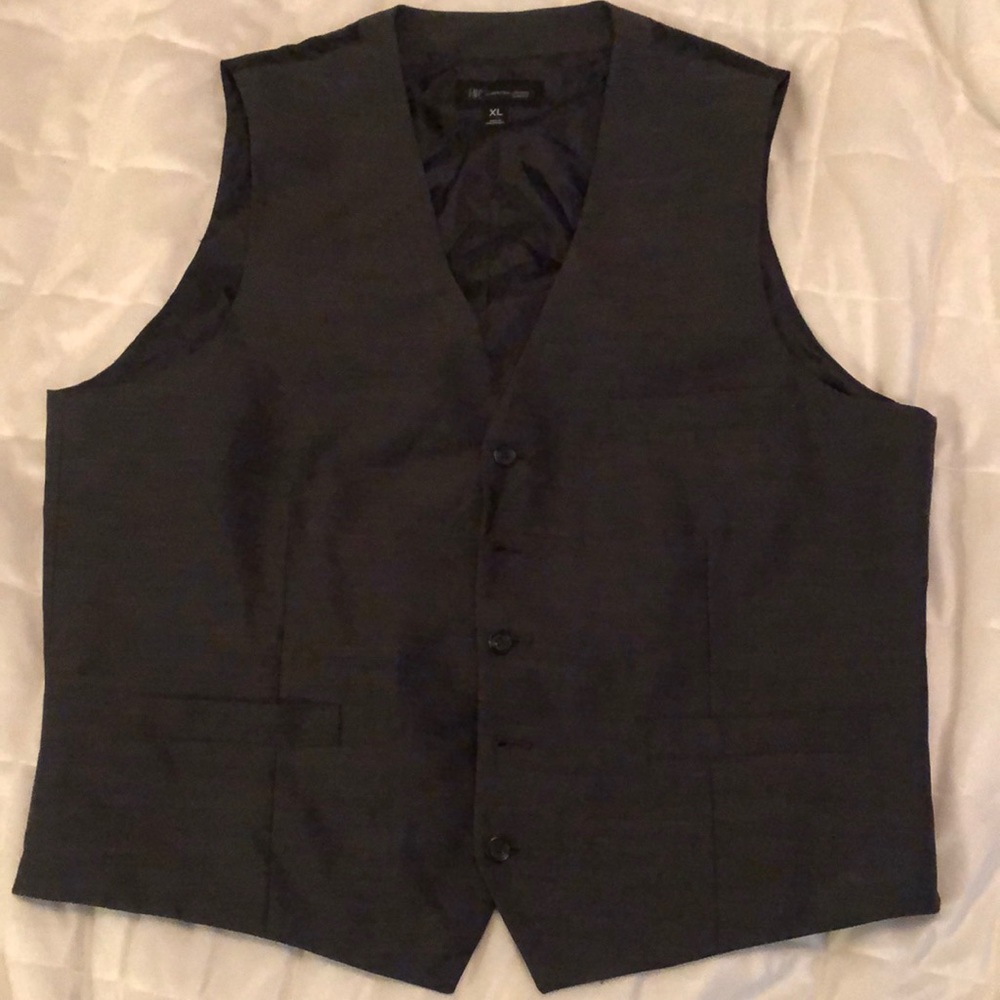 Mens charcoal INC Concepts slim fit suit vest. Size XL
